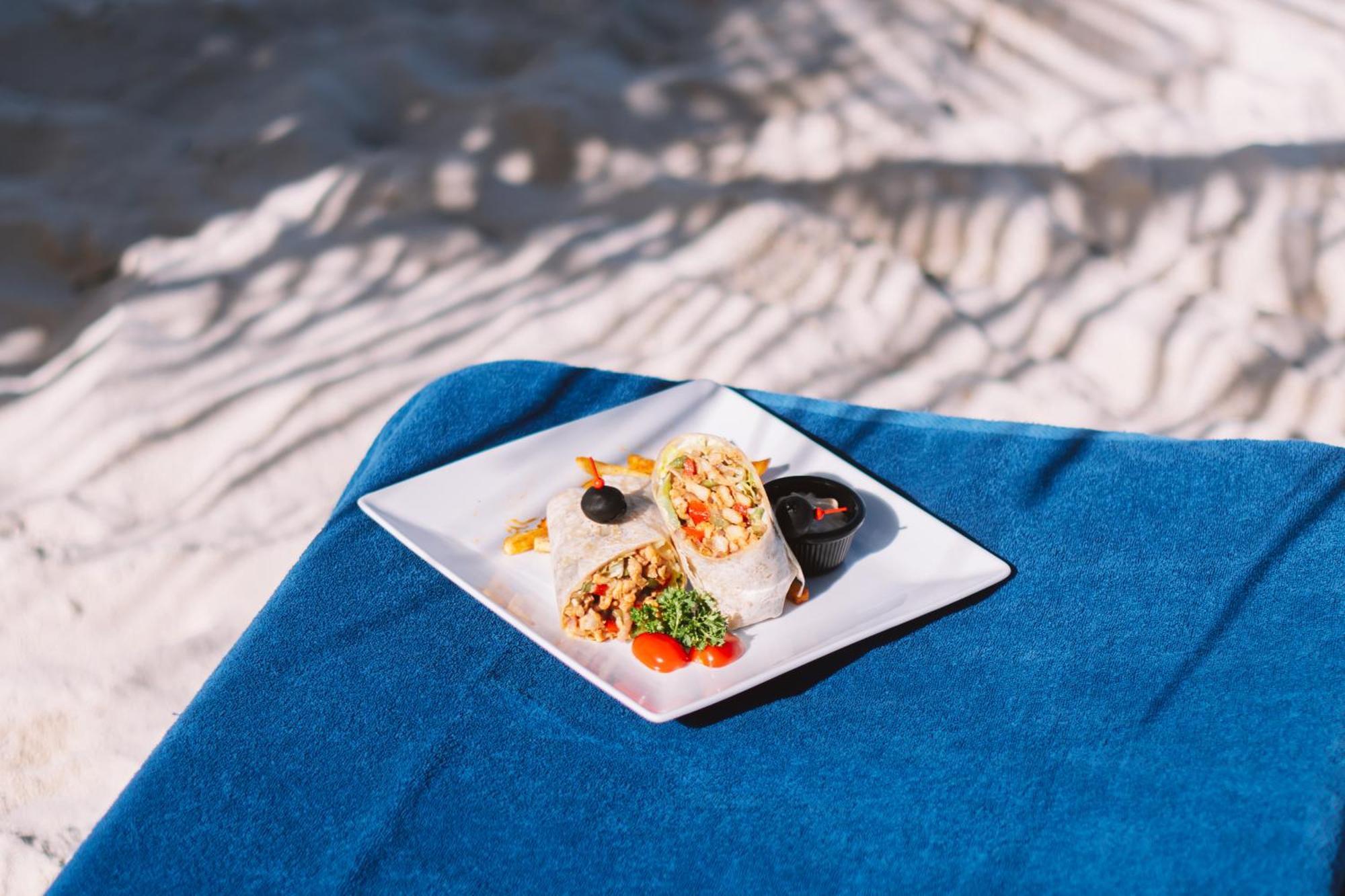 Hotel Tryp By Wyndham Aruba (Adults Only) Palm Beach Exterior foto